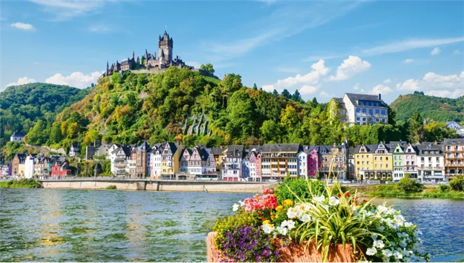 The Four Valleys Cruise: the most beautiful landscapes along European rivers